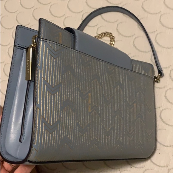 Purse - Picture 2 of 2